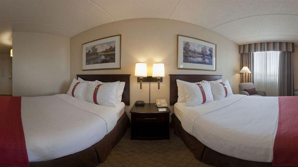 Doubletree By Hilton Neenah Exteriér fotografie