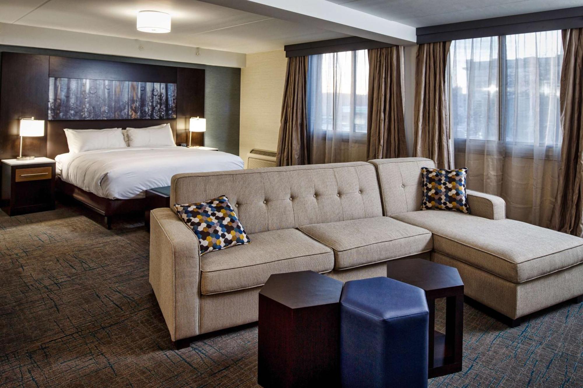 Doubletree By Hilton Neenah Exteriér fotografie