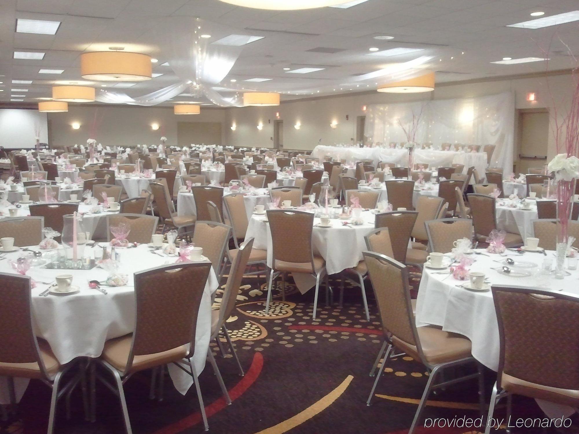 Doubletree By Hilton Neenah Exteriér fotografie